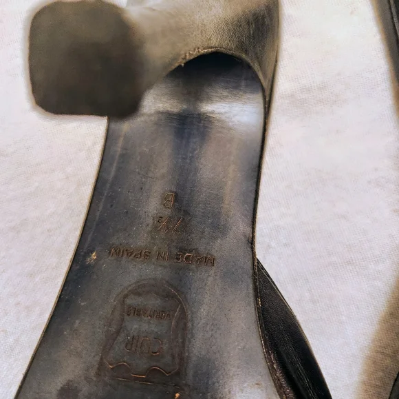 Charles David Black Leather Mules - Picture 6 of 6